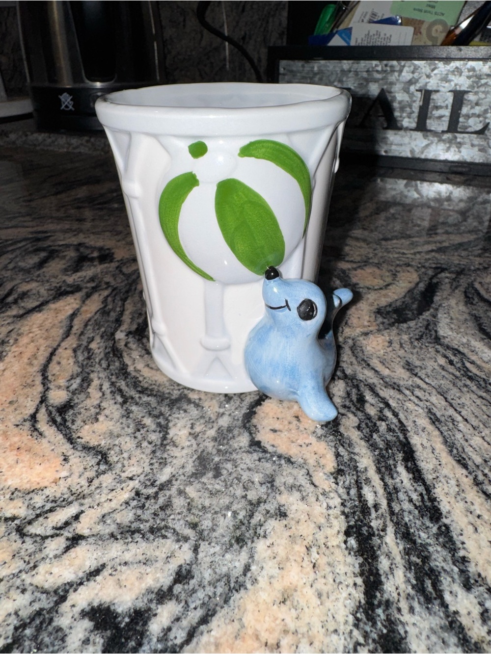 Vintage 1978 Fitz and Floyd Hand-painter Seal bathroom tumbler cup Japan